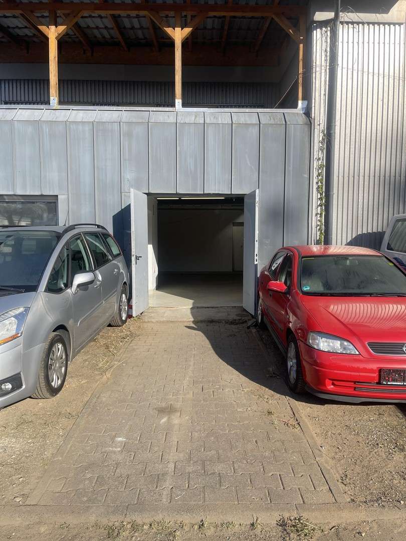 Halle in Hanau 2.000 € zimmer