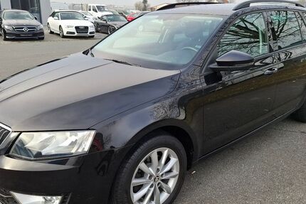 Skoda Octavia 111.000 km 11.590 &euro; Gross Gerau 64521