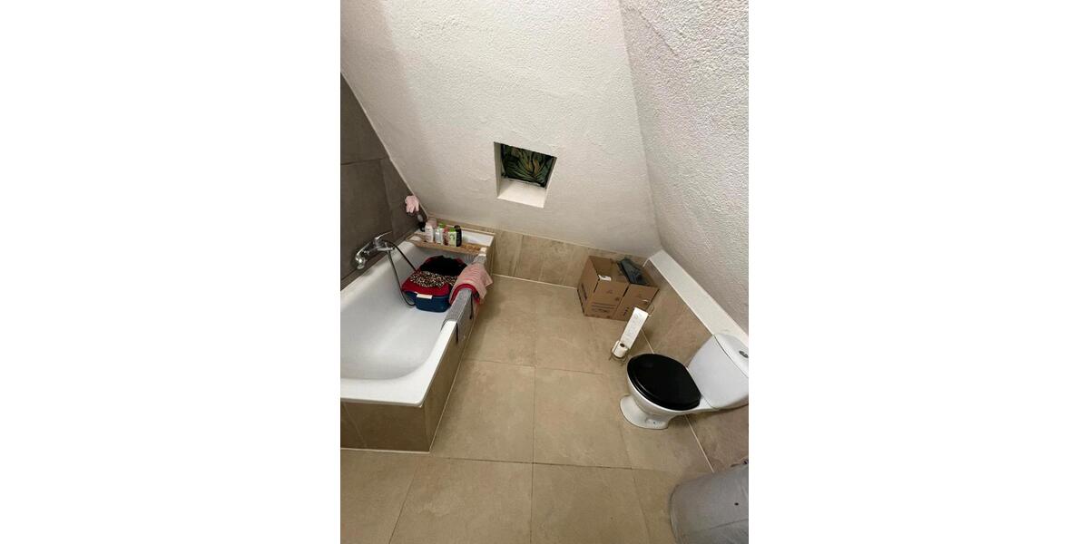 3 Zimmer Dachgeschoss Wohnung Fachwerkhaus 3 zimmer