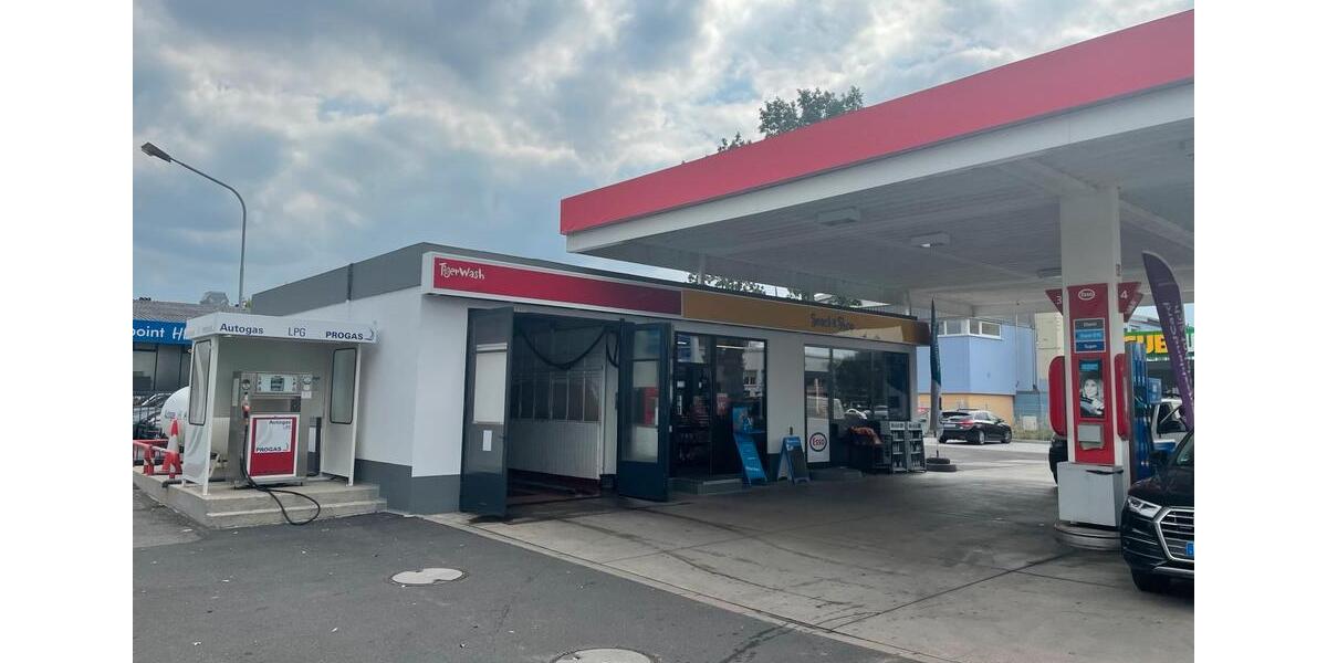 Mietfläche Abstellfläche Pkw Handel etc. zimmer