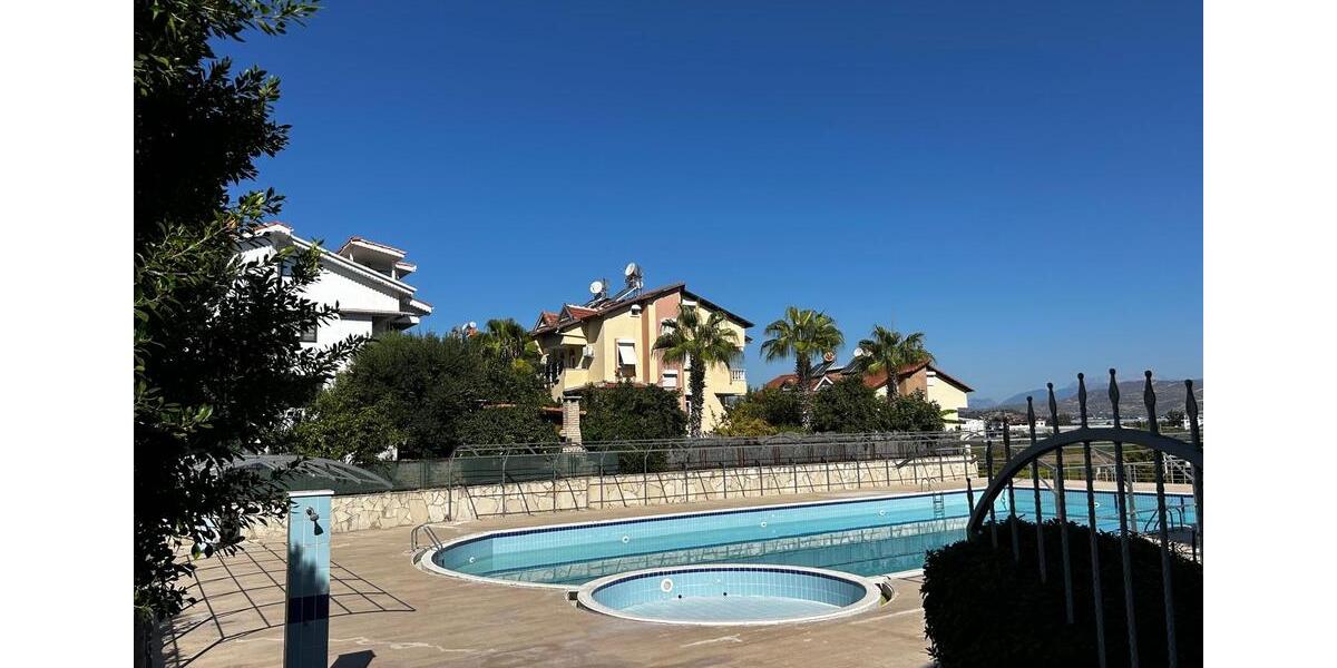 Villa Offenbach am Main Buchrain - 5 Zimmer, 300 m&sup2;, 298.000&euro; | Angebot:25903264