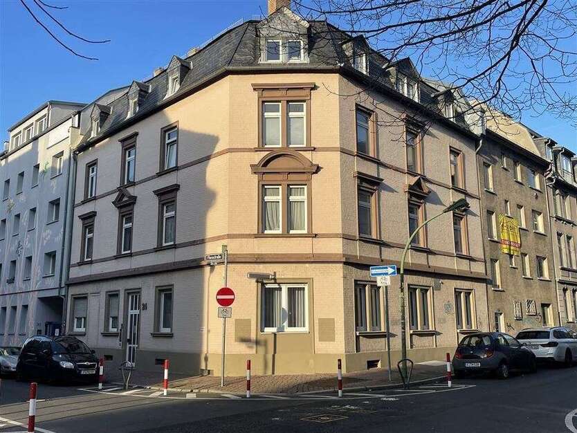 Wohnung zum Mieten in Frankfurt am Main 815 € 47.11 m²