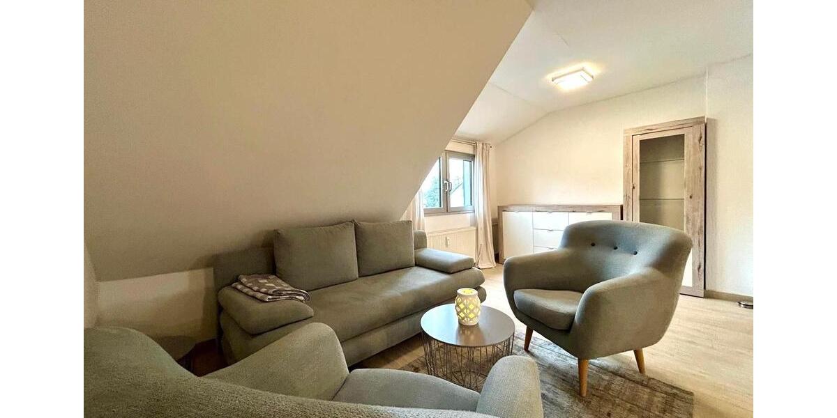 Dachgeschoßwohnung Neu-Isenburg Isenburg - 2 Zimmer, 40 m&sup2;, 850&euro; | Angebot:26356232