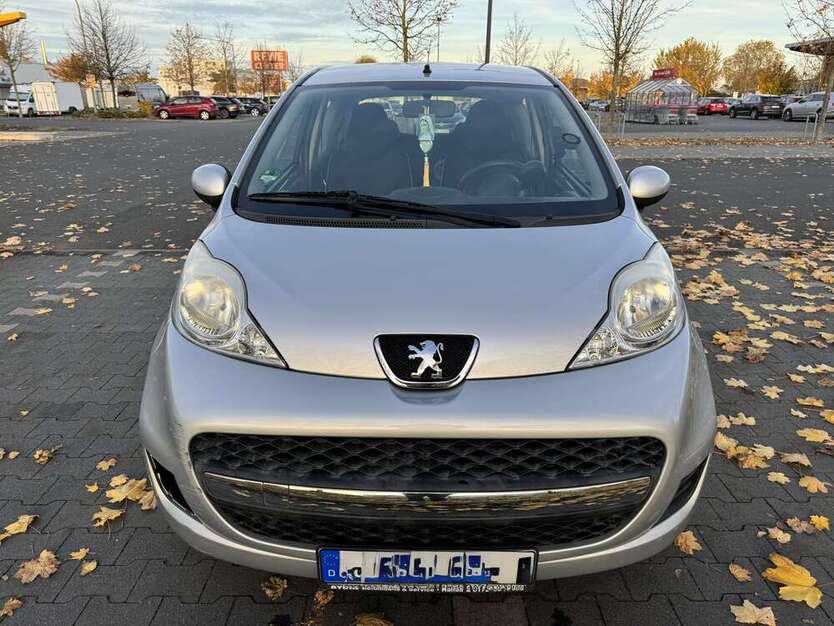 Peugeot 107 80.000 km 5.499 € Frankfurt Am Main 60439