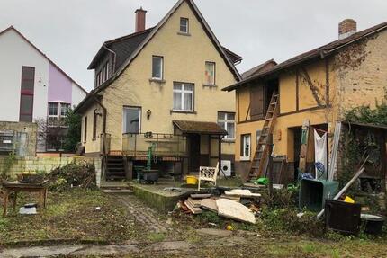 Haus zum verkaufen mit Grundstück zimmer