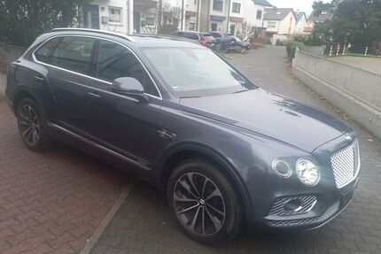 Bentley Bentayga 94.500 km 103.999 &euro; Frankfurt 65933