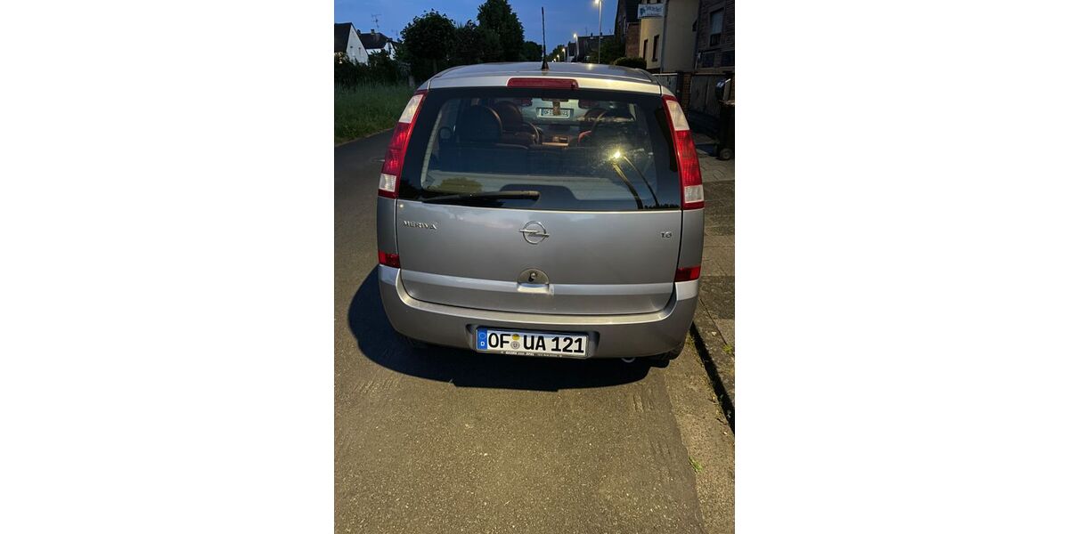 Opel Meriva 149.000 km 2.500 &euro; Hainburg 63512