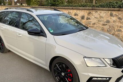 Skoda Octavia 90.000 km 21.000 &euro; Hanau 63456