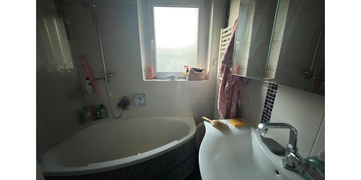 Reihenhaus Offenbach am Main Buchrain - 5 Zimmer, 120 m&sup2;, 1.400&euro; | Angebot:25349648