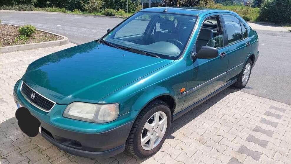Honda Civic 85.000 km 3.950 € Hofheim 65719