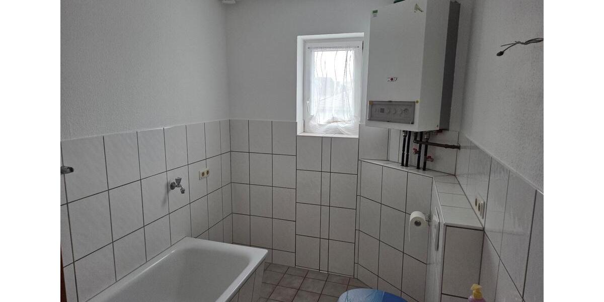 Etagenwohnung Friedberg (Hessen) - 2.5 Zimmer, 65 m&sup2;, 650&euro; | Angebot:26270776