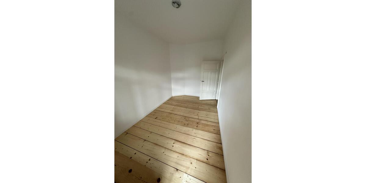 Etagenwohnung Offenbach am Main Buchrain - 4 Zimmer, 123 m&sup2;, 2.200&euro; | Angebot:24819361