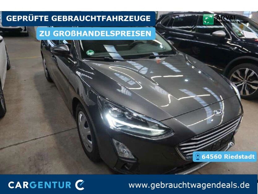 Ford Focus 72.245 km 12.390 € Frankfurt 60596