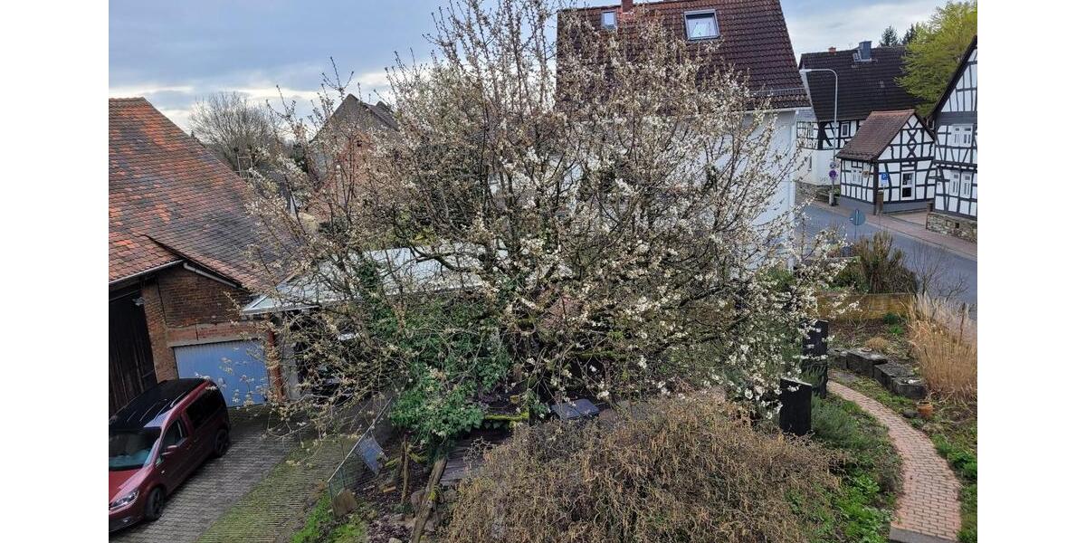 Etagenwohnung Eschborn - 4 Zimmer, 135 m&sup2;, 1.600&euro; | Angebot:26252822