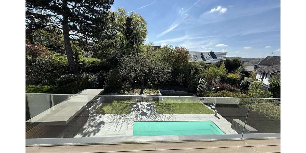Einfamilienhaus Bad Vilbel - 11 Zimmer, 420 m&sup2;, 3.799.000&euro; | Angebot:26807820