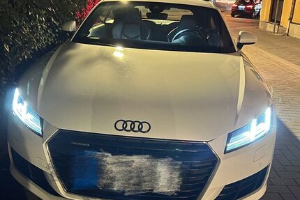 Audi TT 95.000 km 22.250 € Schwalbach 65824