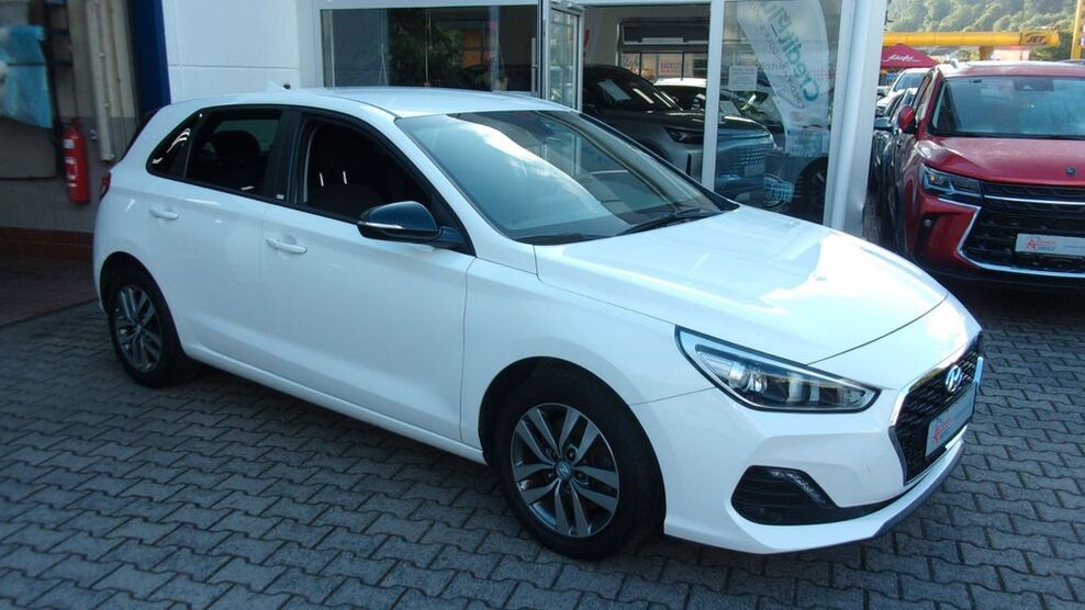 Hyundai i30 48.742 km 15.850 € Mühltal 64367