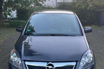 Opel Zafira 212.500 km 2.500 € Neu Anspach 61267