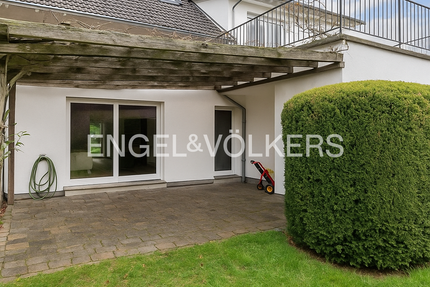 Haus zum Kaufen in Oberursel (Taunus) 1.215.000 € 182 m² 8 zimmer