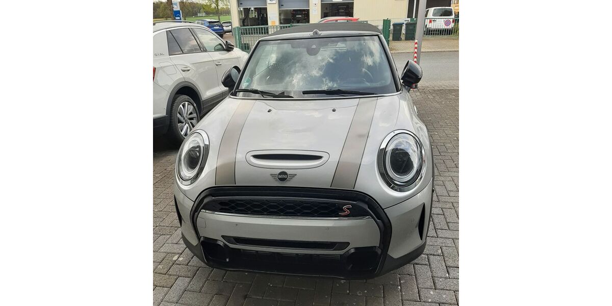 Mini Cooper S Cabrio 33.000 km 30.900 &euro; Wehrheim 61273