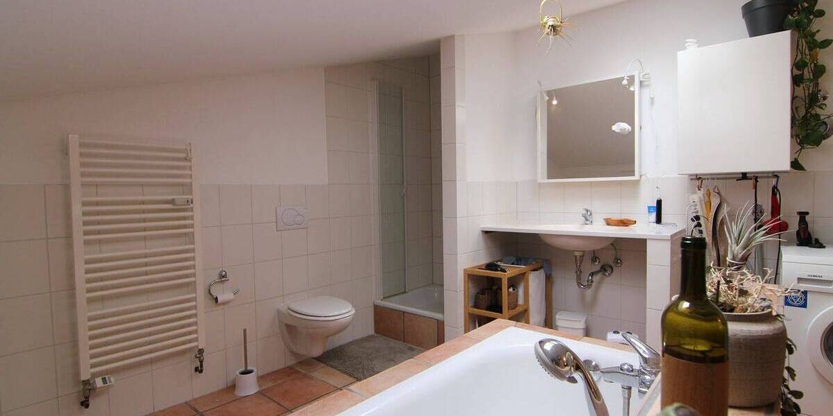Etagenwohnung Groß-Umstadt Umstadt - 4 Zimmer, 160 m&sup2;, 1.350&euro; | Angebot:26673565
