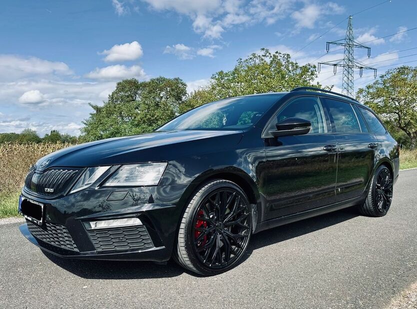 Skoda Octavia 142.000 km 20.900 € Kahl 63796