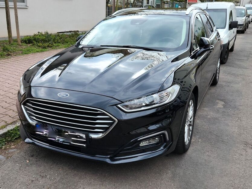 Ford Mondeo 75.000 km 16.800 € Frankfurt am Main 60598