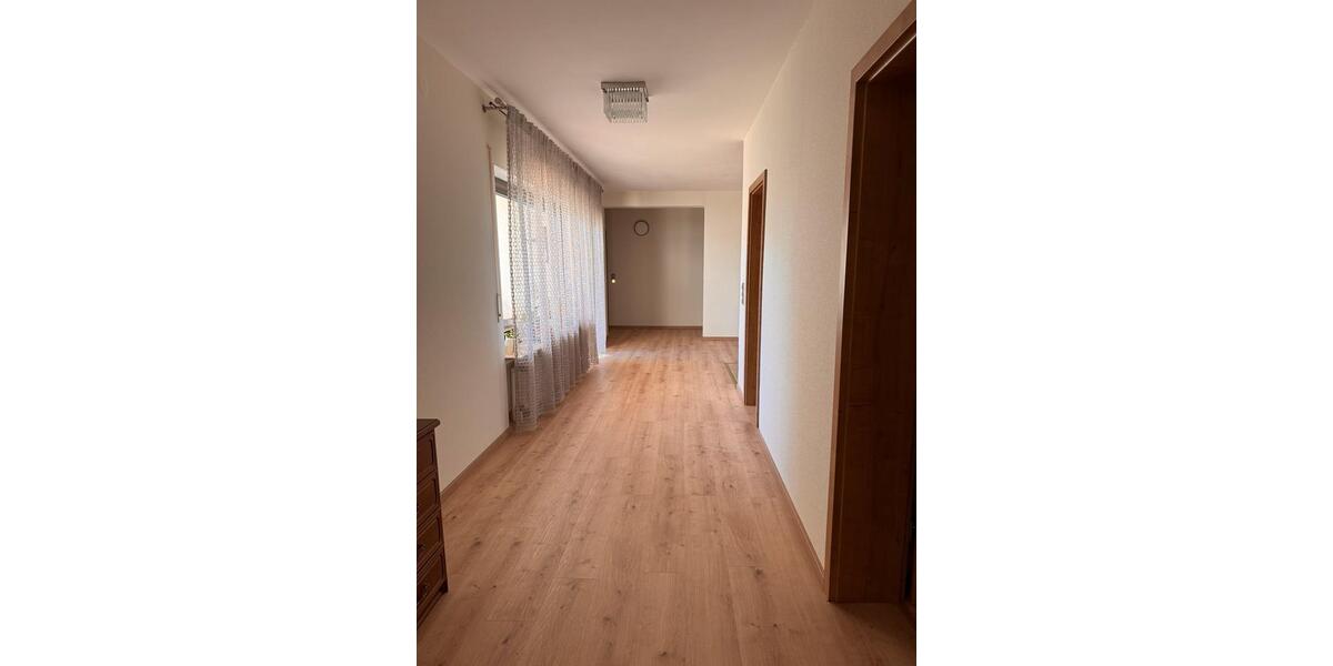Mehrfamilienhaus, Wohnhaus Gründau - 8 Zimmer, 265 m&sup2;, 500.000&euro; | Angebot:26864149