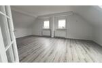 Dachgeschoßwohnung Bad Homburg vor der Höhe Gonzenheim - 2 Zimmer, 54 m&sup2;, 950&euro; | Angebot:26260759