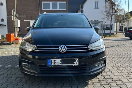 VW Touran 235.000 km 13.500 &euro; Bad Homburg 61350
