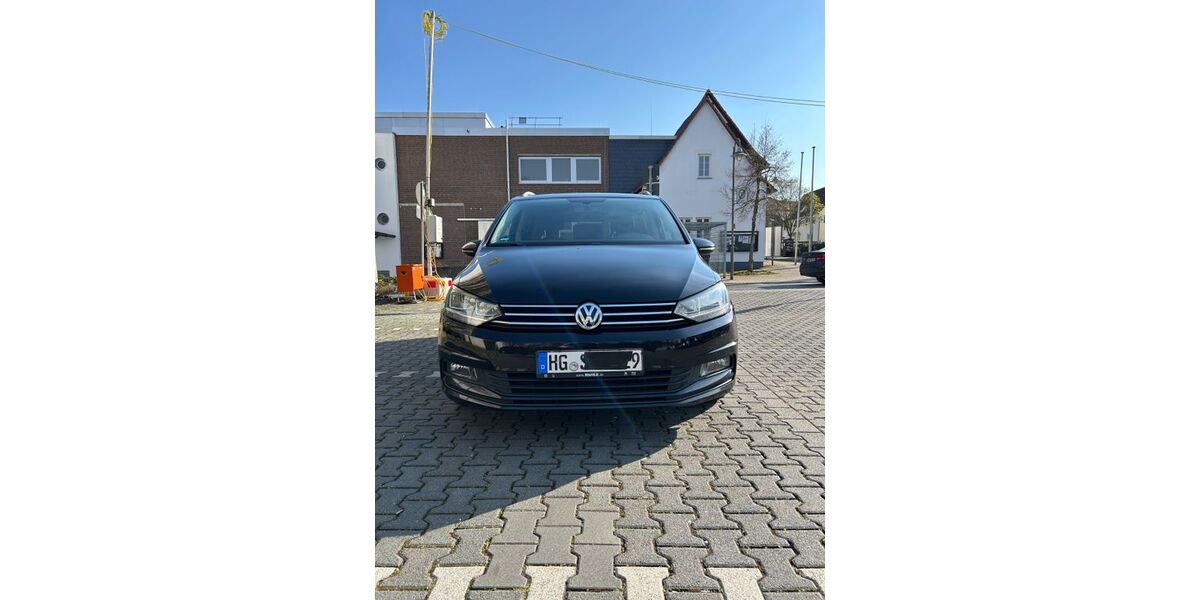 VW Touran 235.000 km 13.500 &euro; Bad Homburg 61350