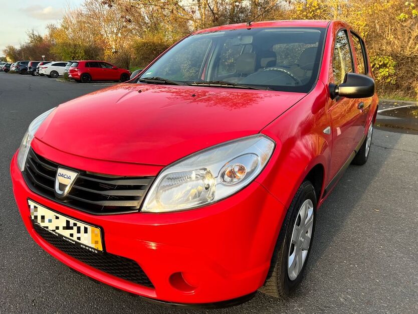 Dacia Sandero 111.500 km 2.699 € Dieburg 64807