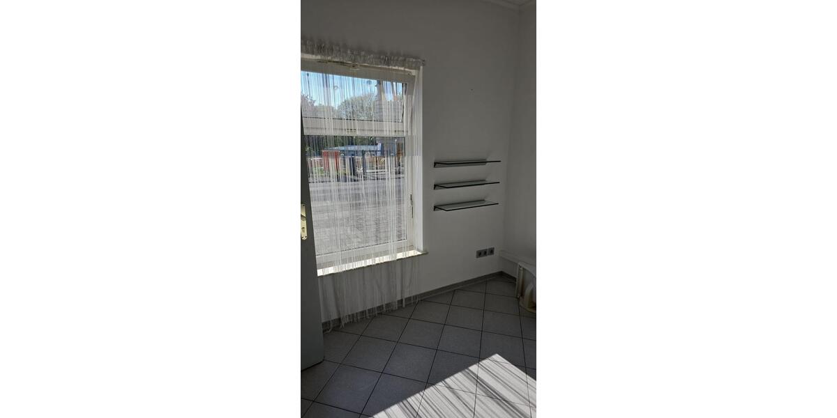Gewerbeobjekt Karben - 350&euro; | Angebot:26372819