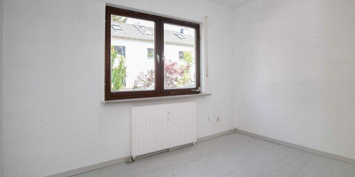 Mehrfamilienhaus, Wohnhaus Dreieich Buchschlag - 6 Zimmer, 175 m&sup2;, 995.000&euro; | Angebot:25688993