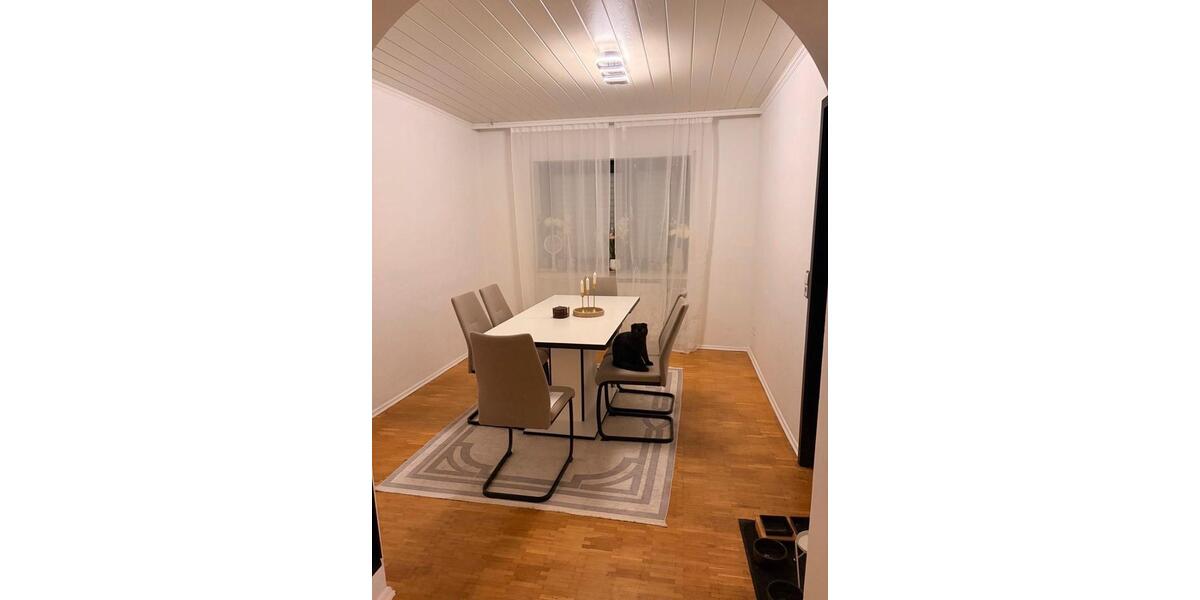 Erdgeschoßwohnung Rödermark - 3.5 Zimmer, 100 m&sup2;, 1.200&euro; | Angebot:25082768