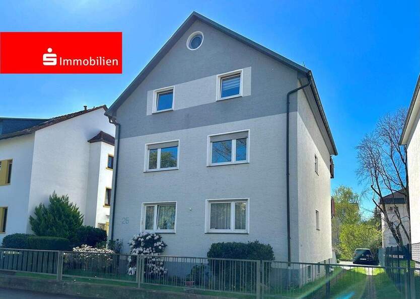 Modernisiertes 3 Familienhaus inkl. Baugenehmigung für ein weiteres 3 FH - Gute Wohnlage! 9 zimmer