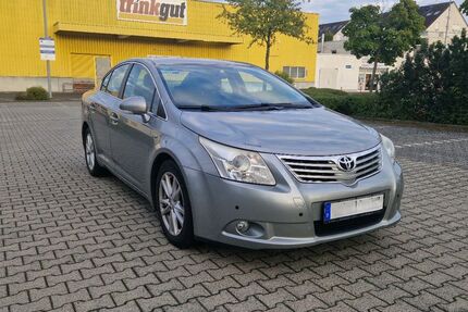Toyota Avensis 236.000 km 5.000 € Frankfurt am Main 60388