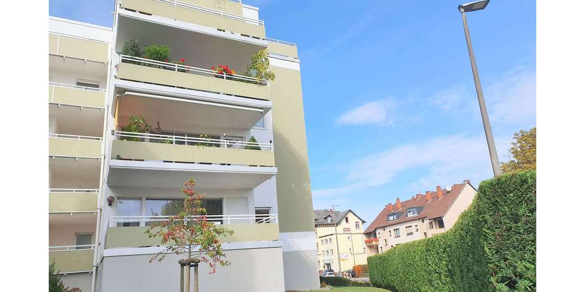 Wohnung zum Kaufen in Bad Homburg 298.000 € 81 m² 2 zimmer