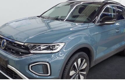 VW T-Roc 17.430 km 28.440 &euro; Bad Homburg 61348