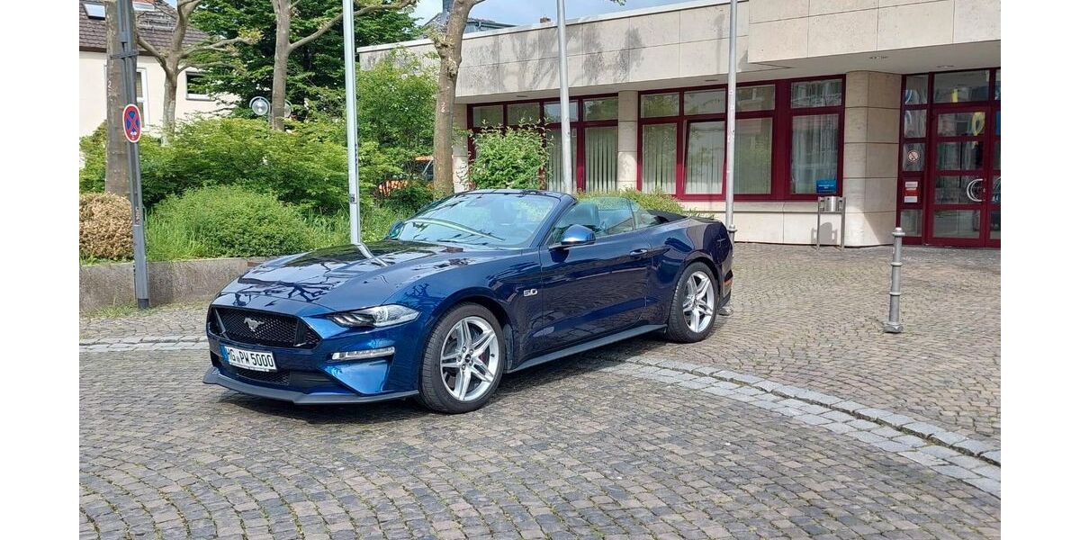 Ford Mustang 33.000 km 40.990 &euro; Oberursel 61440