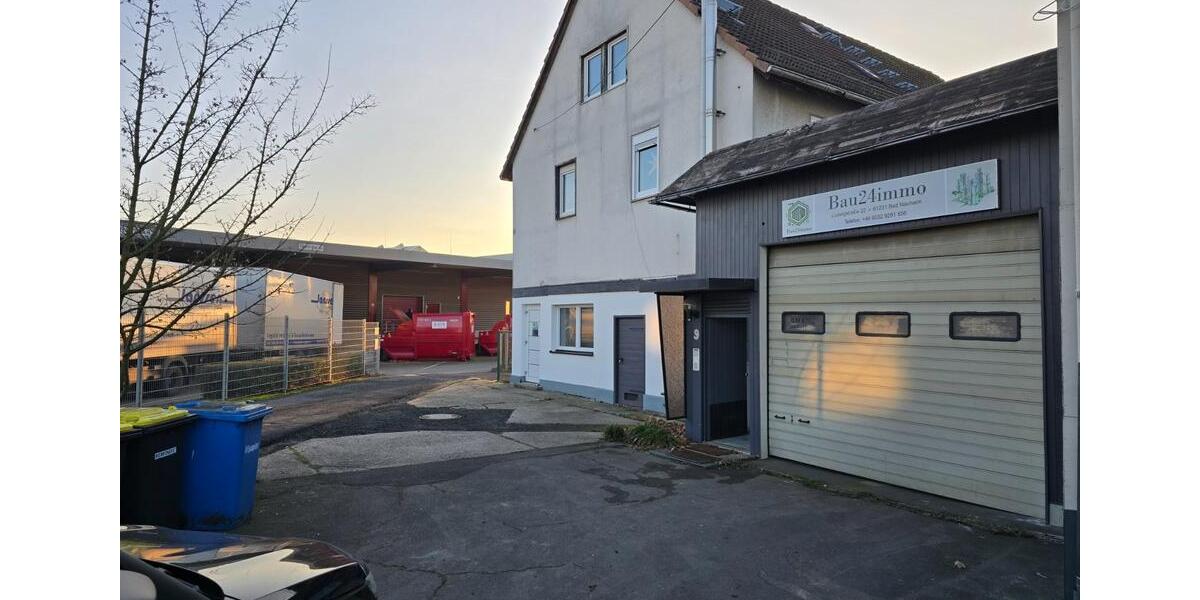 Einfamilienhaus Bad Nauheim - 8 Zimmer, 380 m&sup2;, 410.000&euro; | Angebot:24309600