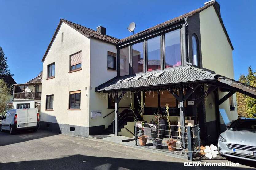 Haus zum Kaufen in Mömbris 399.000 € 220.23 m²