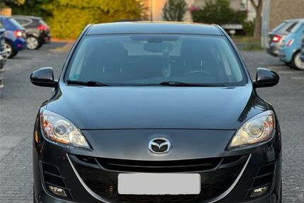 Mazda 3 193.000 km 4.600 &euro; Karben 61184