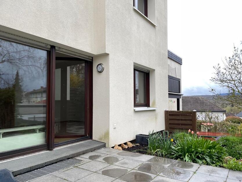 Reihenmittelhaus mit schönem Garten in traumhafter Lage