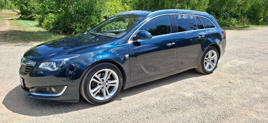Opel Insignia 178.710 km 7.600 € Hochheim 65239