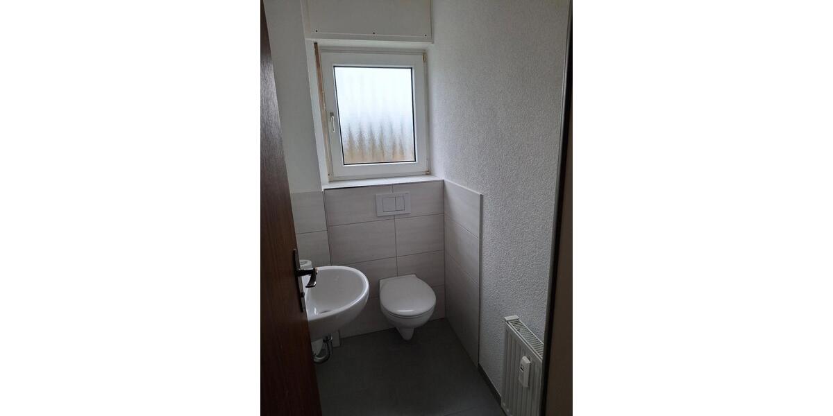 Etagenwohnung Steinbach (Taunus) - 3.5 Zimmer, 85 m&sup2;, 1.200&euro; | Angebot:26241351