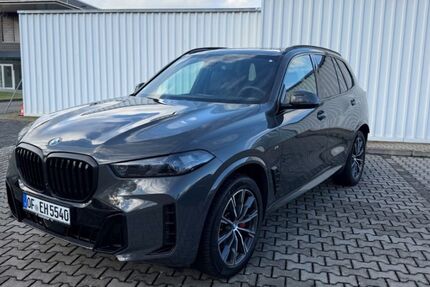 BMW X5 8.223 km 117.099 &euro; Hainburg 63512