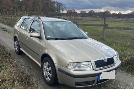 Skoda Octavia 224.500 km 2.290 € Offenbach 63075