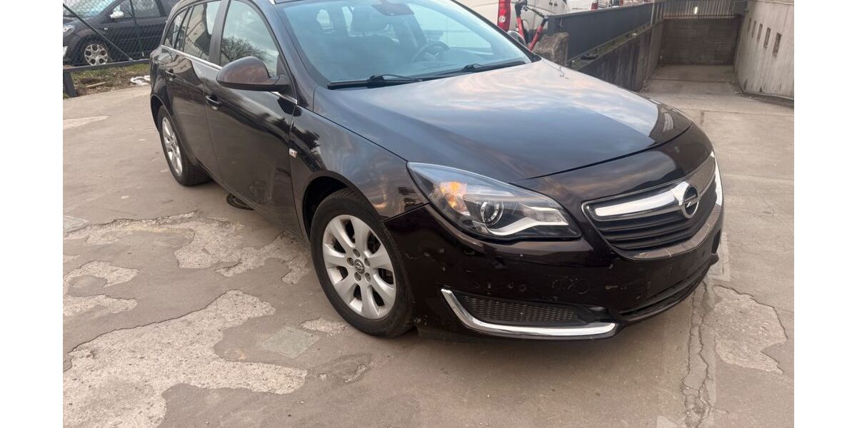 Opel Insignia 169.100 km 5.500 &euro; FRANKFURT 65933