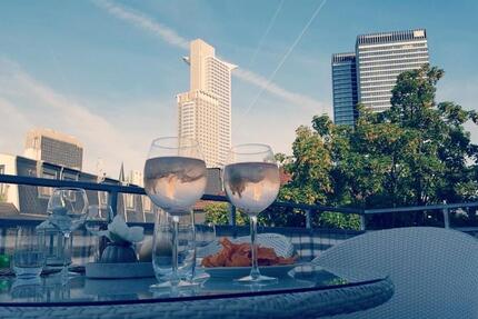 3 Zi -Penthouse Wohnung in Westend -mit Garage 3 zimmer